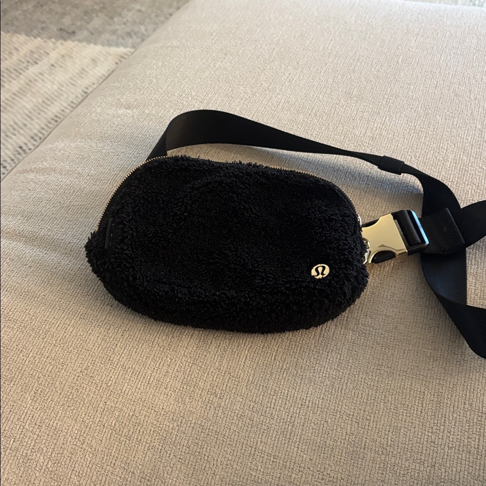 lululemon athletica Textured Black Crossbody Bag